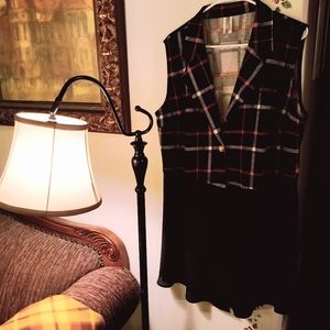 🎄4 for $20! Womens Plaid Vest